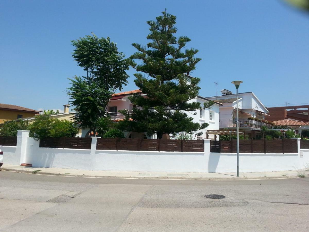 Villa Habana El Vendrell Exterior photo